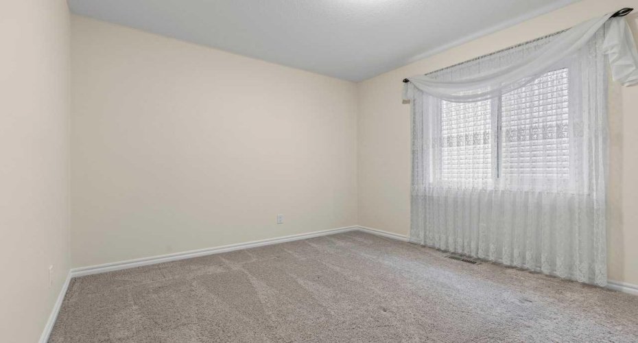 1545 Legacy Circle, Calgary, Alberta T2X 2C3, 3 Bedrooms Bedrooms, ,3 BathroomsBathrooms,Residential,For Sale,Legacy,A2285555