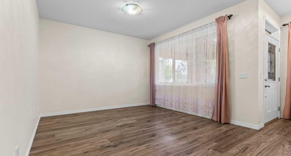 1545 Legacy Circle, Calgary, Alberta T2X 2C3, 3 Bedrooms Bedrooms, ,3 BathroomsBathrooms,Residential,For Sale,Legacy,A2285555