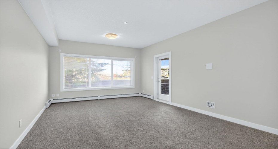 4 Kingsland Close, Airdrie, Alberta T4A 0A2, 1 Bedroom Bedrooms, ,1 BathroomBathrooms,Residential,For Sale,Kingsland,A2285611