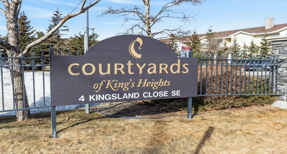 4 Kingsland Close, Airdrie, Alberta T4A 0A2, 1 Bedroom Bedrooms, ,1 BathroomBathrooms,Residential,For Sale,Kingsland,A2285611