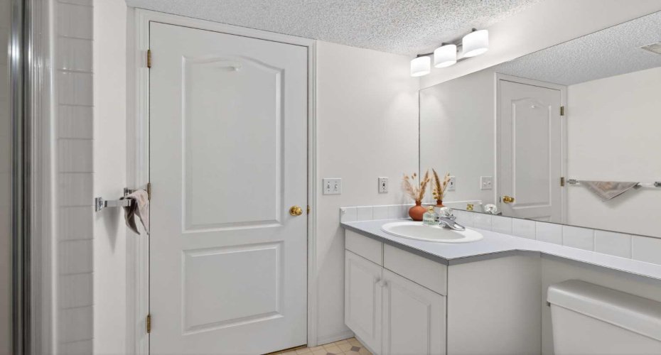 320 Sierra Morena Green, Calgary, Alberta T3H 3H8, 3 Bedrooms Bedrooms, ,3 BathroomsBathrooms,Residential,For Sale,Sierra Morena,A2285689