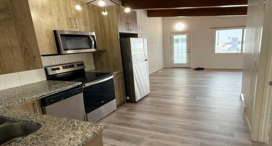 4704 14 Street, Calgary, Alberta T2K 1J6, 2 Bedrooms Bedrooms, ,1 BathroomBathrooms,Residential,For Sale,14,A2285702