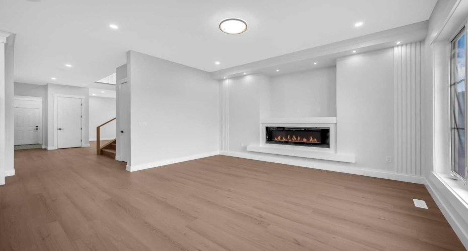 203 KINNIBURGH Place, Chestermere, Alberta T1X 1Y1, 7 Bedrooms Bedrooms, ,5 BathroomsBathrooms,Residential,For Sale,KINNIBURGH,A2285716