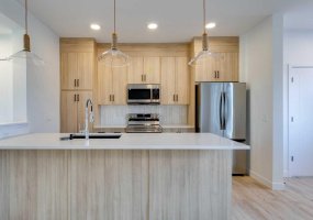 2413 Creeker Lane, Airdrie, Alberta T4B 5M1, 3 Bedrooms Bedrooms, ,3 BathroomsBathrooms,Residential,For Sale,Creeker,A2285737