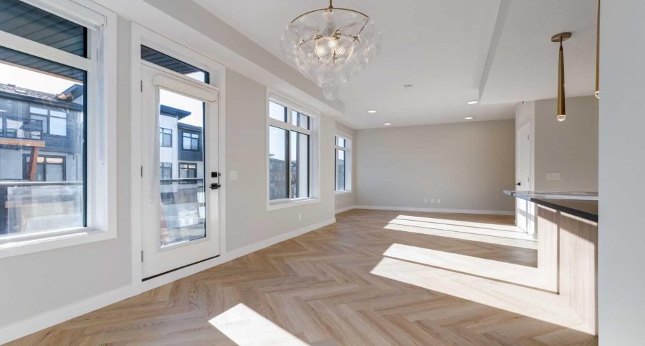 14800 1 Street, Calgary, Alberta T3P 2M3, 3 Bedrooms Bedrooms, ,3 BathroomsBathrooms,Residential,For Sale,1,A2285782