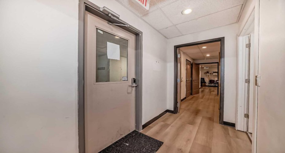 1829 54 Street, Calgary, Alberta T2B1N5, ,Commercial,For Sale,54,A2254790