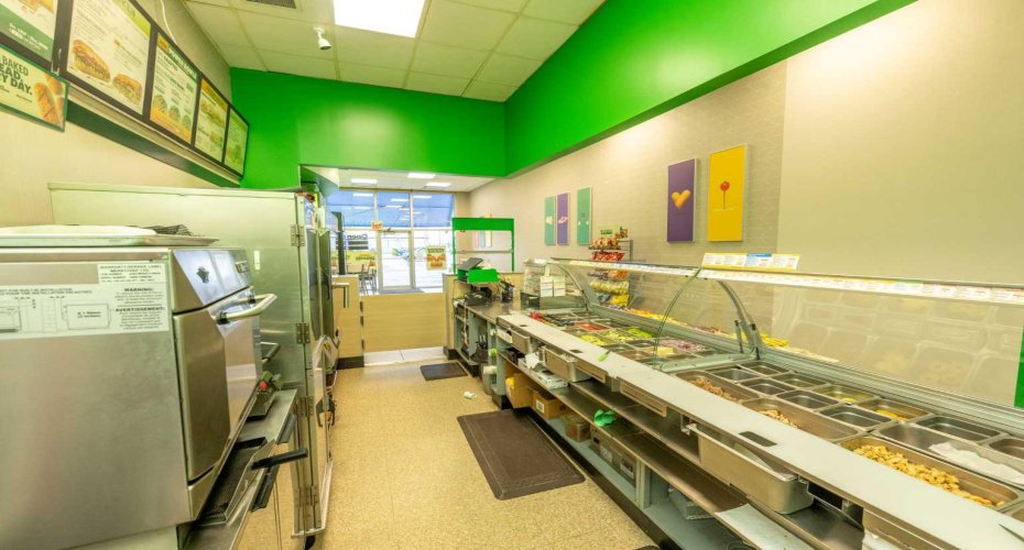 Calgary, Alberta, ,Commercial,For Lease,A2275144