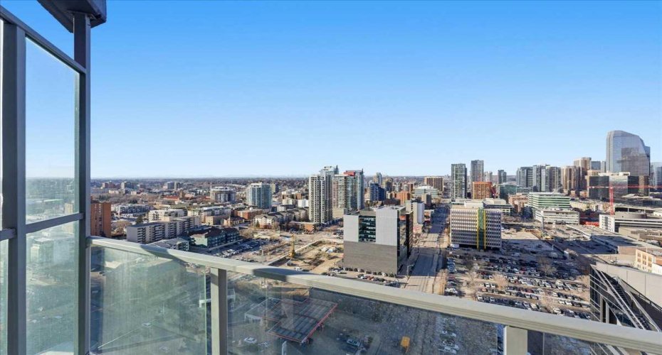 master bedroom - balcony view