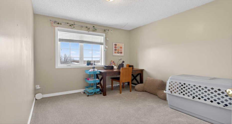 42 Hamptons Link, Calgary, Alberta T3A 5V9, 3 Bedrooms Bedrooms, ,3 BathroomsBathrooms,Residential,For Sale,Hamptons,A2281569