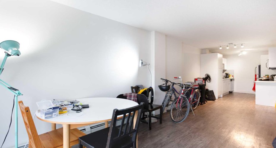 515 17 Avenue, Calgary, Alberta T2S0A9, 1 Bedroom Bedrooms, ,1 BathroomBathrooms,Residential,For Sale,17,A2282398