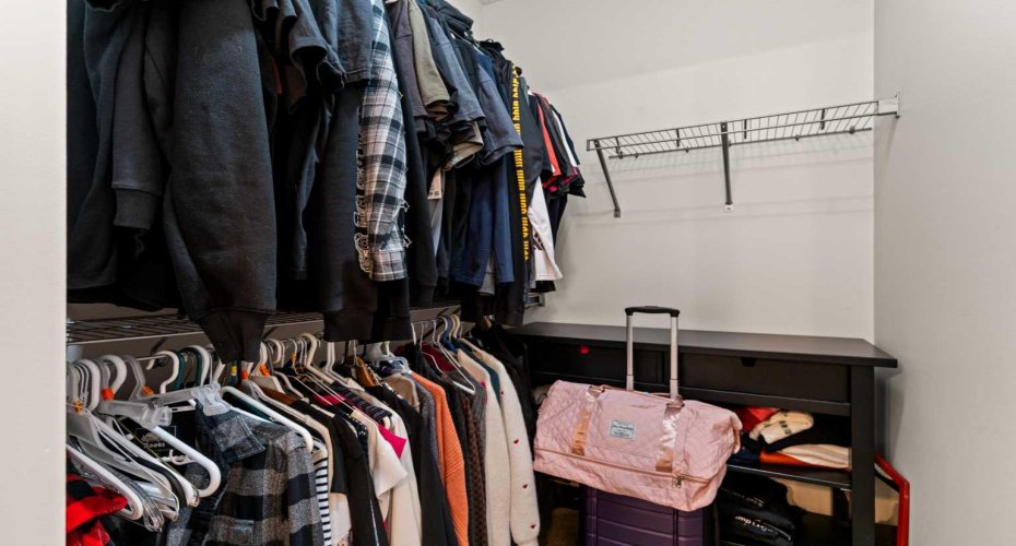 18 Drake Landing Street, Okotoks, Alberta T1S 0P7, 3 Bedrooms Bedrooms, ,3 BathroomsBathrooms,Residential,For Sale,Drake Landing,A2282904