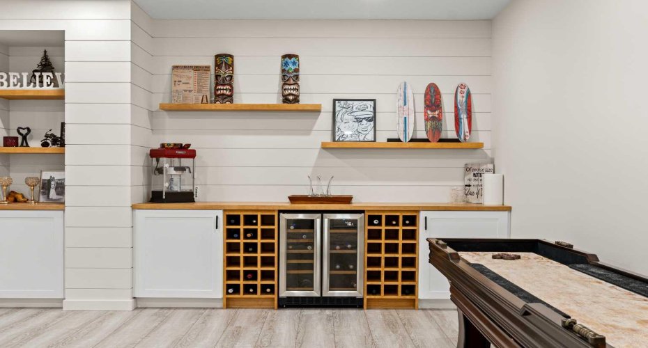 18 Drake Landing Street, Okotoks, Alberta T1S 0P7, 3 Bedrooms Bedrooms, ,3 BathroomsBathrooms,Residential,For Sale,Drake Landing,A2282904