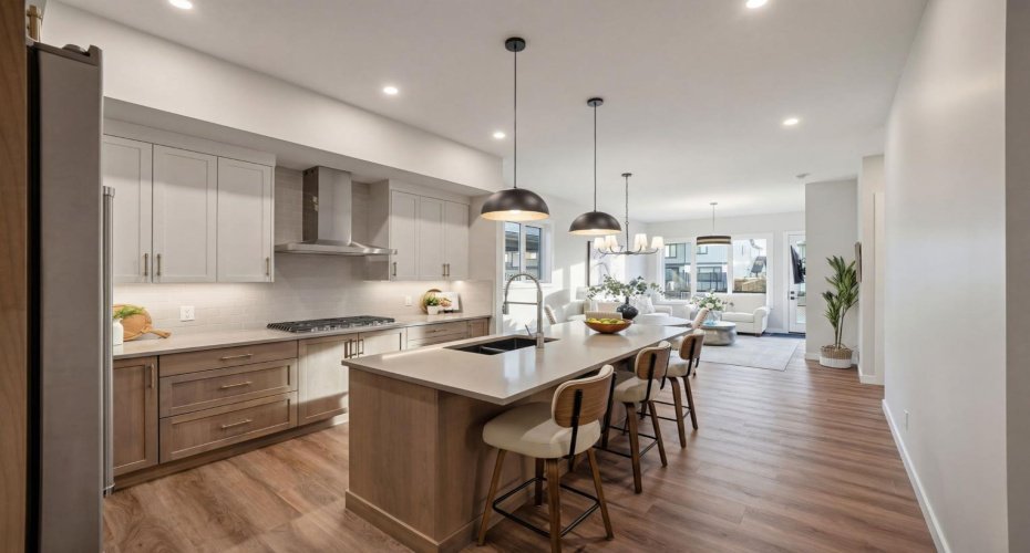 108 Quartz Crescent, Cochrane, Alberta T4C 3G2, 4 Bedrooms Bedrooms, ,3 BathroomsBathrooms,Residential,For Sale,Quartz,A2283874