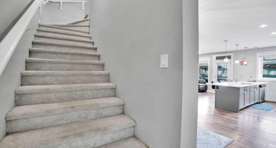 231 Savanna Walk, Calgary, Alberta T3J0Y3, 3 Bedrooms Bedrooms, ,3 BathroomsBathrooms,Residential,For Sale,Savanna,A2284935