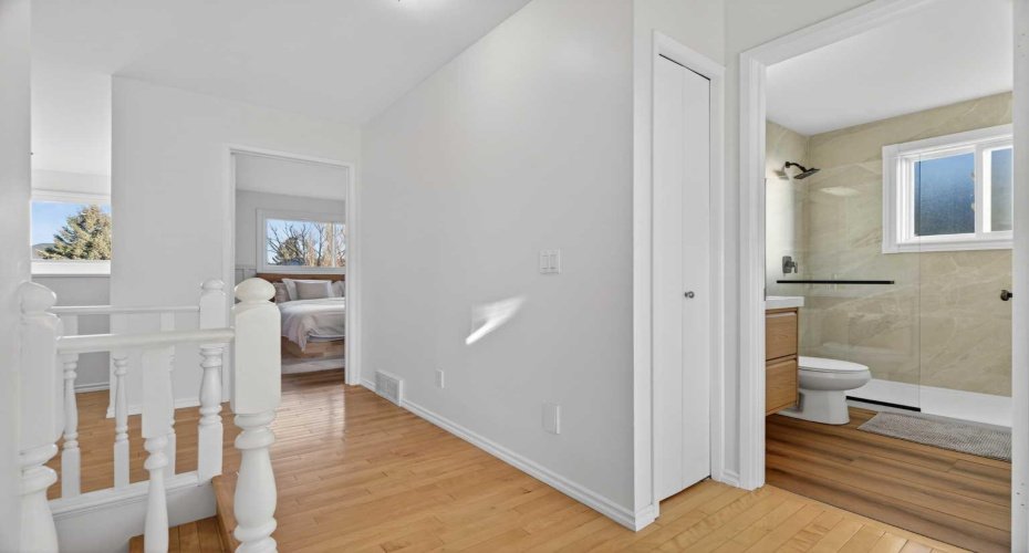 303 Woodside Place, Okotoks, Alberta T1S 1L9, 5 Bedrooms Bedrooms, ,3 BathroomsBathrooms,Residential,For Sale,Woodside,A2285284