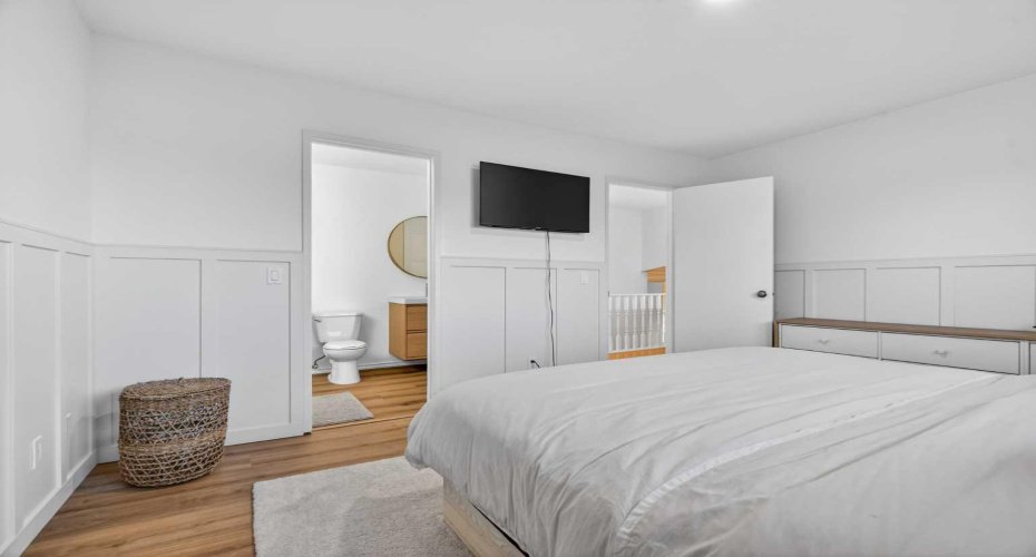 303 Woodside Place, Okotoks, Alberta T1S 1L9, 5 Bedrooms Bedrooms, ,3 BathroomsBathrooms,Residential,For Sale,Woodside,A2285284