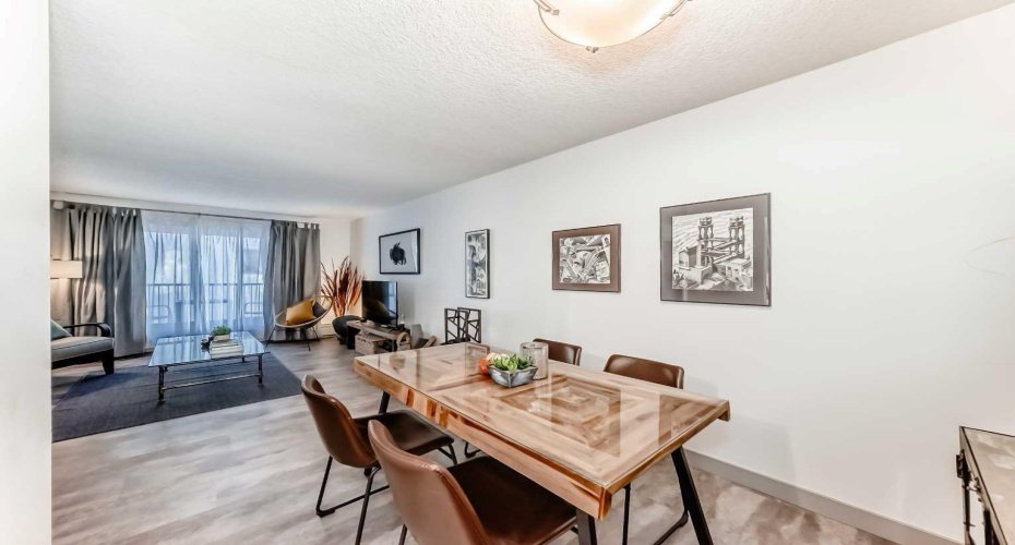 Super stylish condo in Renfrew.