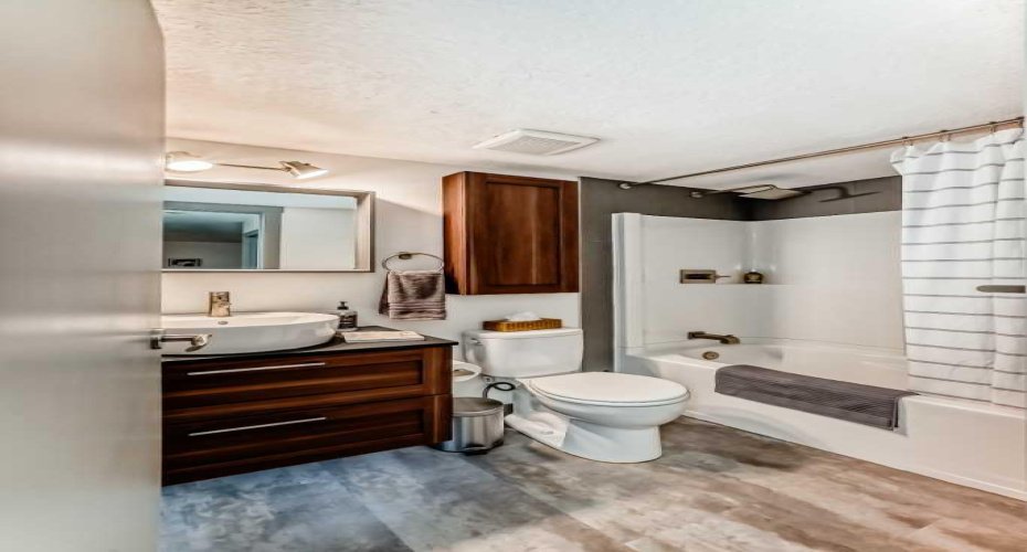 819 4A Street, Calgary, Alberta T2E3W3, 1 Bedroom Bedrooms, ,1 BathroomBathrooms,Residential,For Sale,4A,A2285878