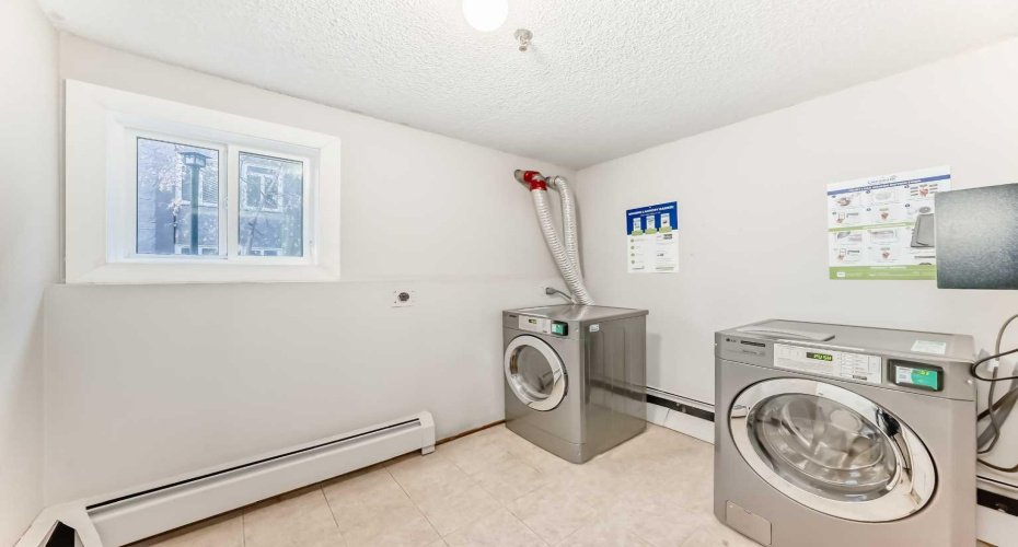 Laundry on both the 1st & 4th floor.