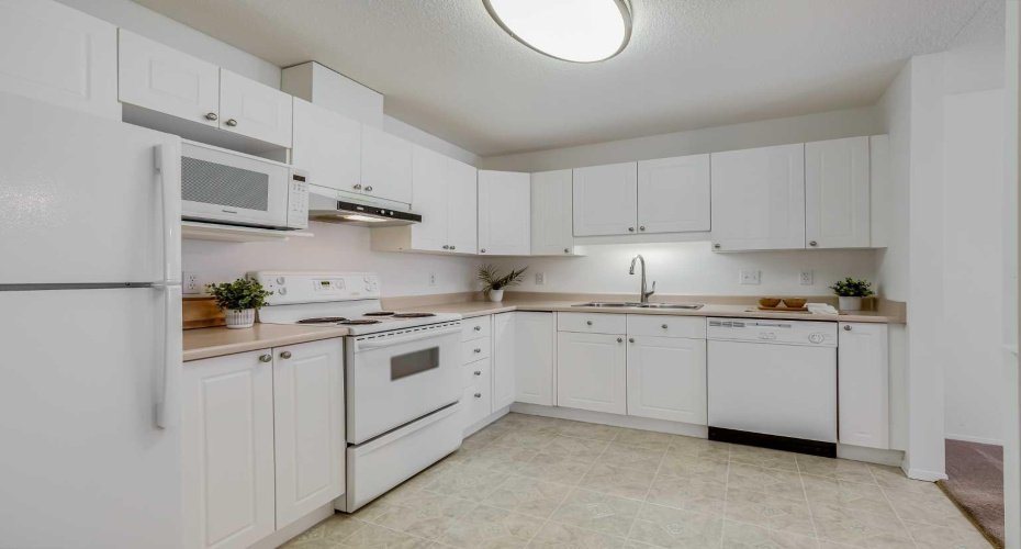3000 Sienna Park Green, Calgary, Alberta T3H 3N7, 2 Bedrooms Bedrooms, ,2 BathroomsBathrooms,Residential,For Sale,Sienna Park,A2282468