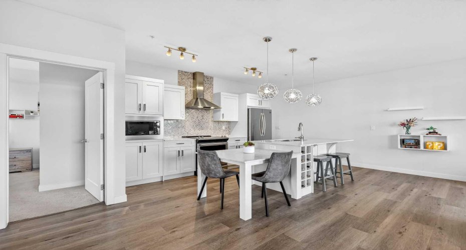 30 Walgrove Walk, Calgary, Alberta T2X 4M9, 2 Bedrooms Bedrooms, ,2 BathroomsBathrooms,Residential,For Sale,Walgrove,A2284355