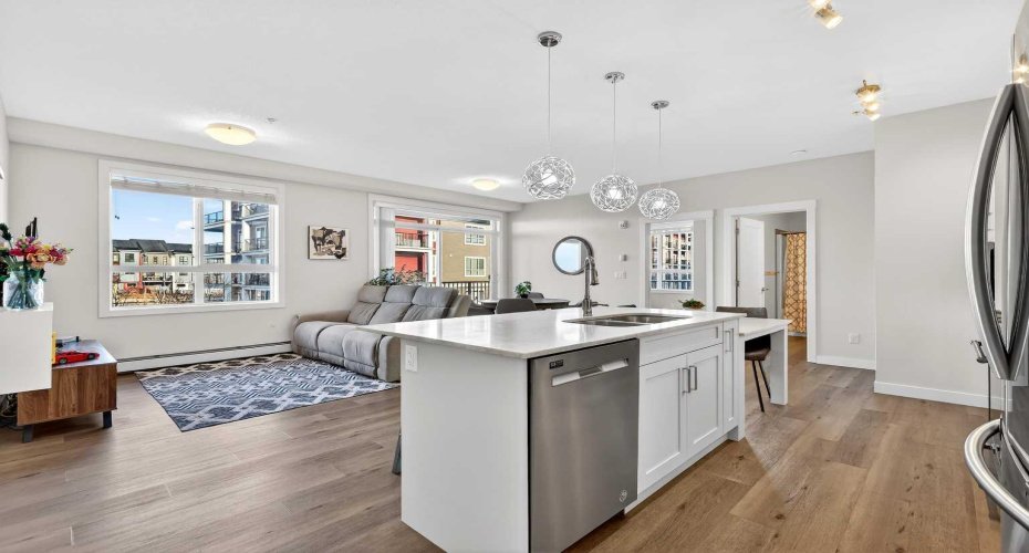 30 Walgrove Walk, Calgary, Alberta T2X 4M9, 2 Bedrooms Bedrooms, ,2 BathroomsBathrooms,Residential,For Sale,Walgrove,A2284355