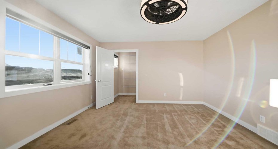 55 Skyview Shores Road, Calgary, Alberta T3N 0H6, 5 Bedrooms Bedrooms, ,4 BathroomsBathrooms,Residential,For Sale,Skyview Shores,A2284597