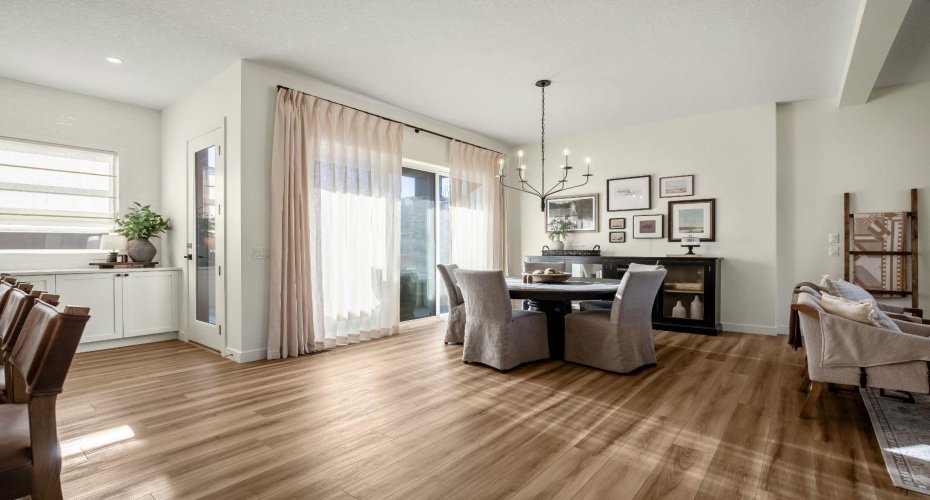 35 Bluerock Avenue, Calgary, Alberta T2Y 0R6, 3 Bedrooms Bedrooms, ,3 BathroomsBathrooms,Residential,For Sale,Bluerock,A2284791