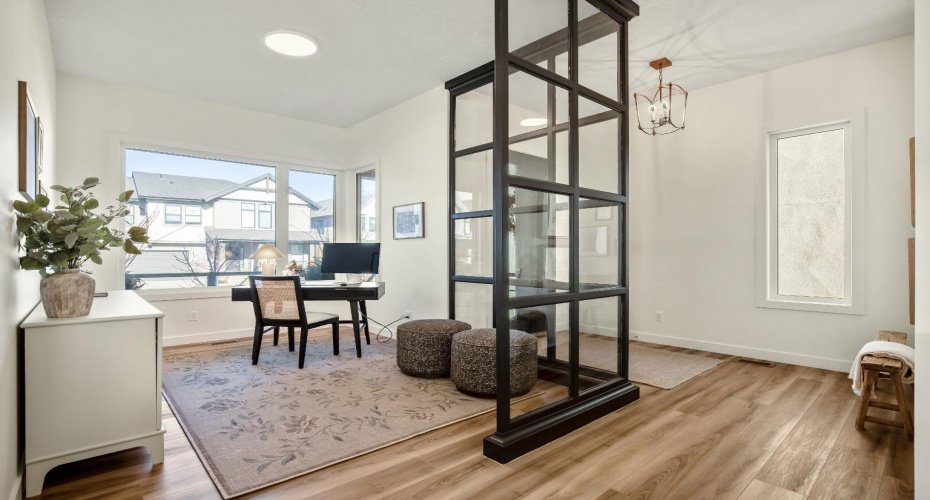 35 Bluerock Avenue, Calgary, Alberta T2Y 0R6, 3 Bedrooms Bedrooms, ,3 BathroomsBathrooms,Residential,For Sale,Bluerock,A2284791