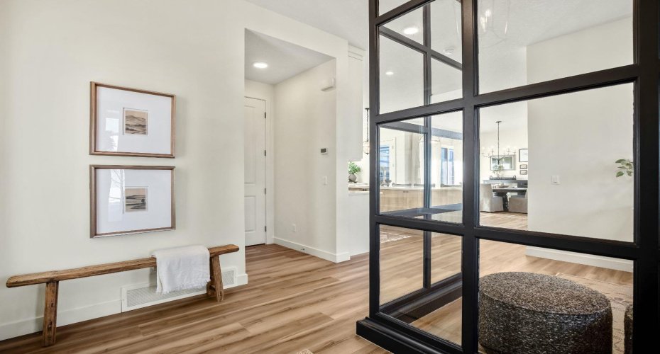 35 Bluerock Avenue, Calgary, Alberta T2Y 0R6, 3 Bedrooms Bedrooms, ,3 BathroomsBathrooms,Residential,For Sale,Bluerock,A2284791