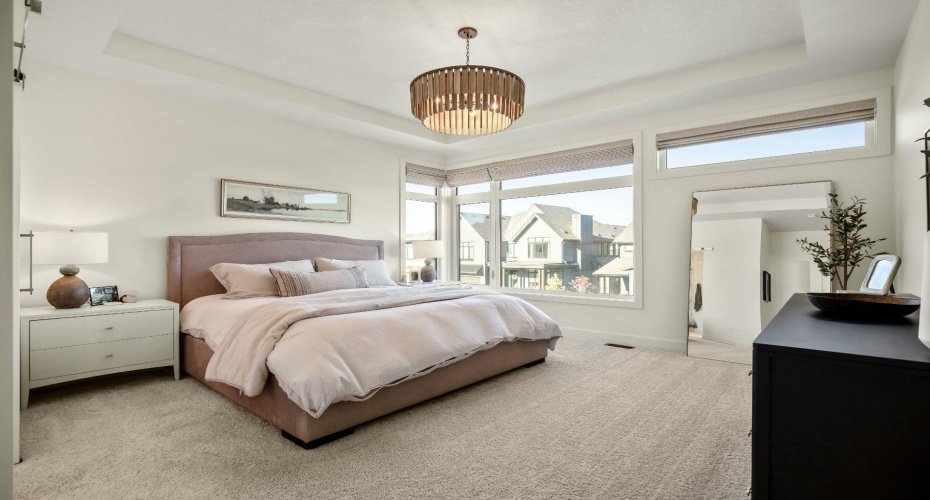 35 Bluerock Avenue, Calgary, Alberta T2Y 0R6, 3 Bedrooms Bedrooms, ,3 BathroomsBathrooms,Residential,For Sale,Bluerock,A2284791