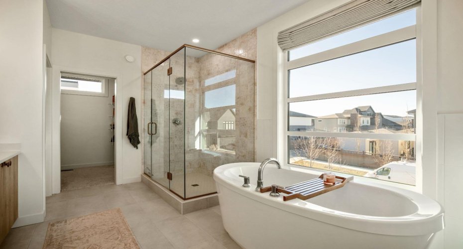 35 Bluerock Avenue, Calgary, Alberta T2Y 0R6, 3 Bedrooms Bedrooms, ,3 BathroomsBathrooms,Residential,For Sale,Bluerock,A2284791