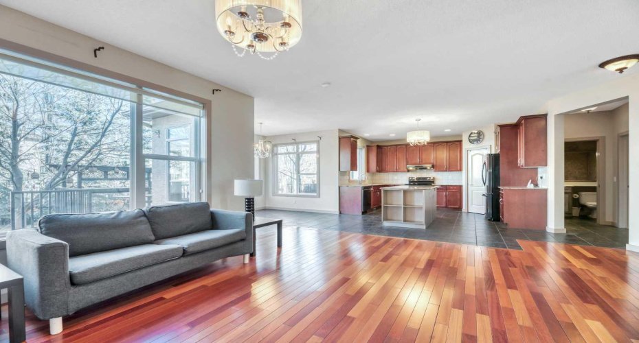 63 Discovery Ridge Circle, Calgary, Alberta T3H 5T8, 3 Bedrooms Bedrooms, ,3 BathroomsBathrooms,Residential,For Sale,Discovery Ridge,A2284828