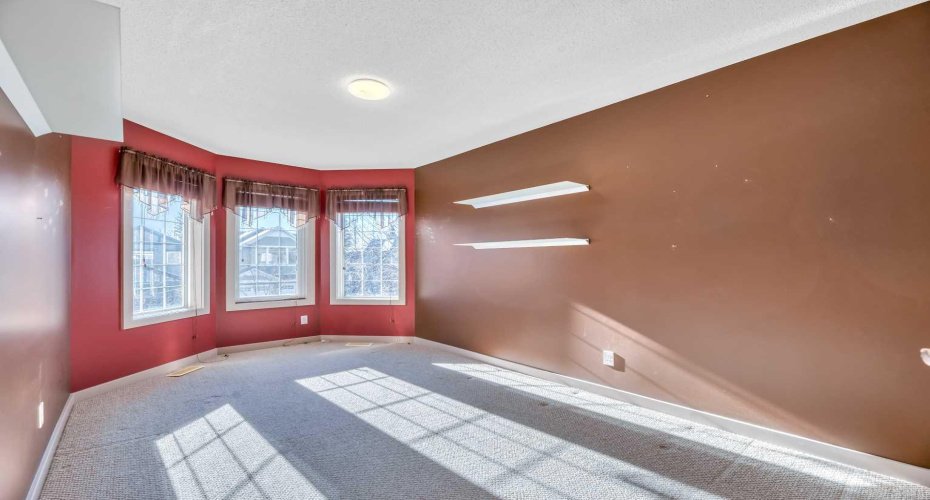 63 Discovery Ridge Circle, Calgary, Alberta T3H 5T8, 3 Bedrooms Bedrooms, ,3 BathroomsBathrooms,Residential,For Sale,Discovery Ridge,A2284828