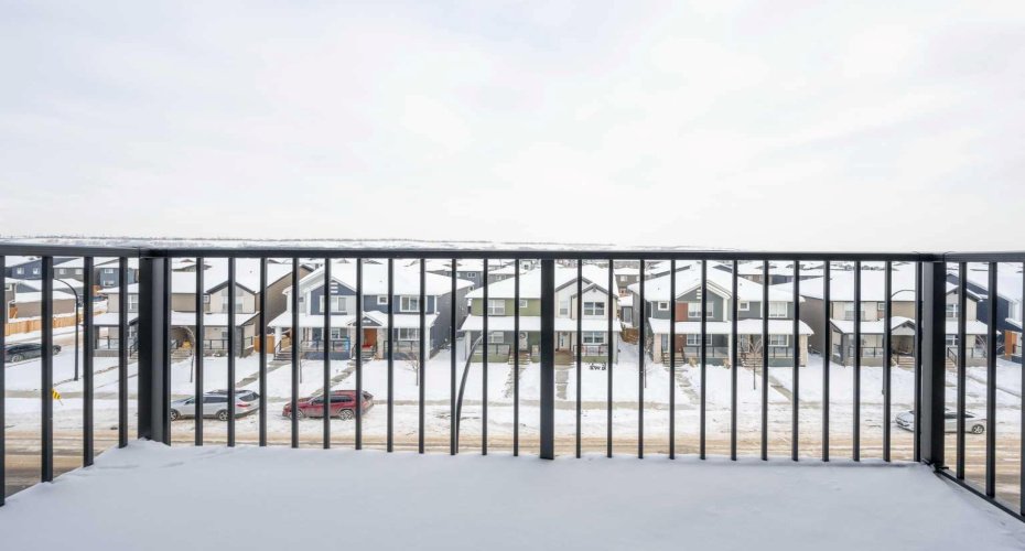 111 Wolf Creek Drive, Calgary, Alberta T2X 5X2, 2 Bedrooms Bedrooms, ,2 BathroomsBathrooms,Residential,For Sale,Wolf Creek,A2285158