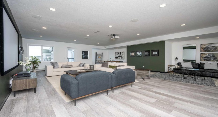 111 Wolf Creek Drive, Calgary, Alberta T2X 5X2, 2 Bedrooms Bedrooms, ,2 BathroomsBathrooms,Residential,For Sale,Wolf Creek,A2285158