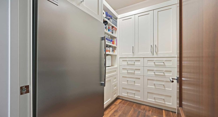 31 Spring Valley Heights, Calgary, Alberta T3H 0M3, 5 Bedrooms Bedrooms, ,7 BathroomsBathrooms,Residential,For Sale,Spring Valley,A2285616