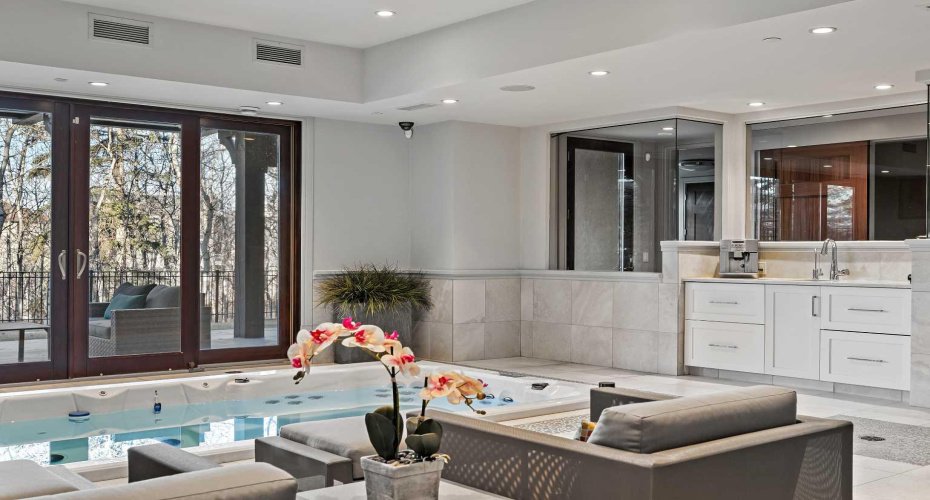 31 Spring Valley Heights, Calgary, Alberta T3H 0M3, 5 Bedrooms Bedrooms, ,7 BathroomsBathrooms,Residential,For Sale,Spring Valley,A2285616