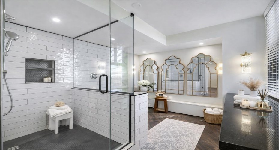 1100 8 Avenue, Calgary, Alberta T2P 3T9, 1 Bedroom Bedrooms, ,3 BathroomsBathrooms,Residential,For Sale,8,A2285688