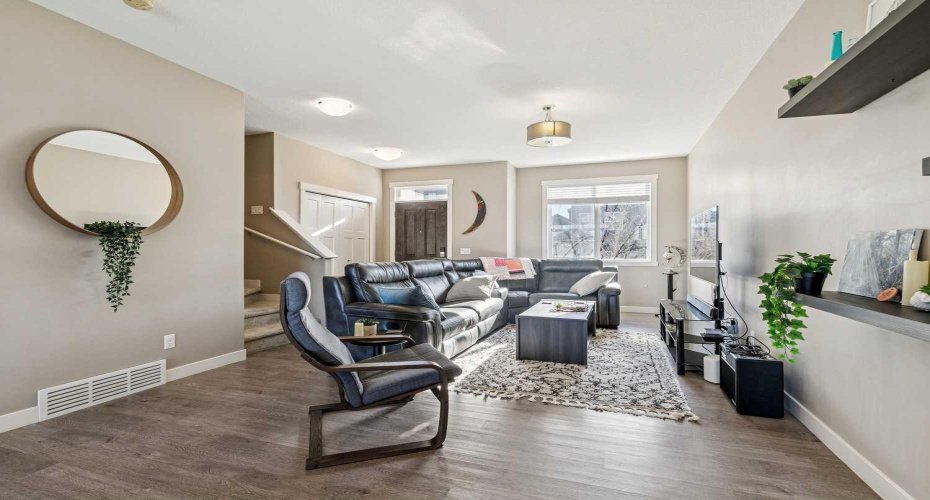 605 Evanston Manor, Calgary, Alberta T3P 0R9, 3 Bedrooms Bedrooms, ,3 BathroomsBathrooms,Residential,For Sale,Evanston,A2285826