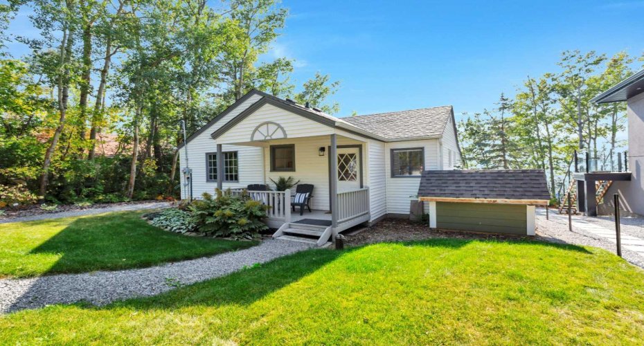 79 Birchcliff Road, Birchcliff, Alberta T4S 1R6, 3 Bedrooms Bedrooms, ,1 BathroomBathrooms,Residential,For Sale,Birchcliff,A2285833