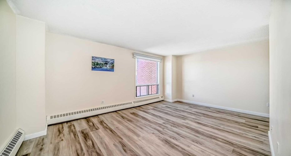 1334 14 Avenue, Calgary, Alberta T3C 0W2, 2 Bedrooms Bedrooms, ,2 BathroomsBathrooms,Residential,For Sale,14,A2285892