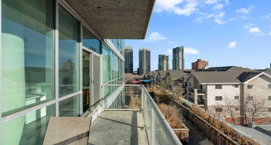 135 13 Avenue, Calgary, Alberta T2R 0W8, 1 Bedroom Bedrooms, ,1 BathroomBathrooms,Residential,For Sale,13,A2285946