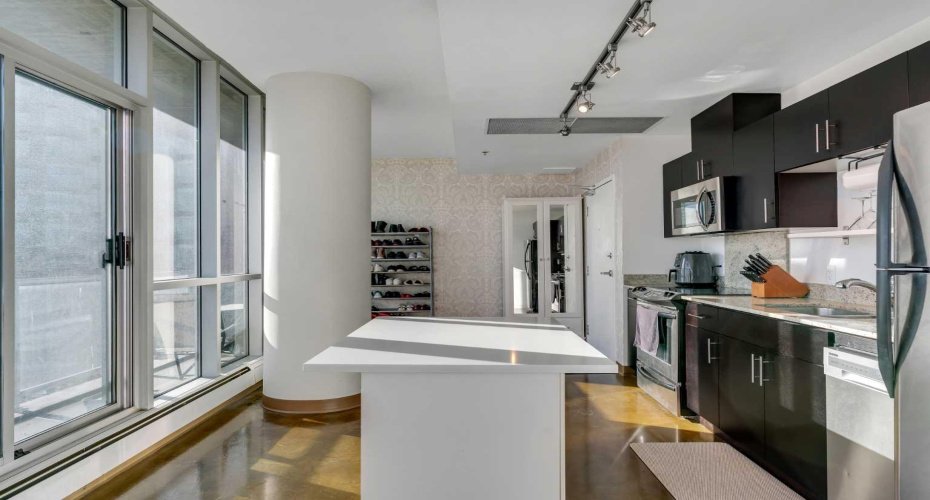 135 13 Avenue, Calgary, Alberta T2R 0W8, 1 Bedroom Bedrooms, ,1 BathroomBathrooms,Residential,For Sale,13,A2285946