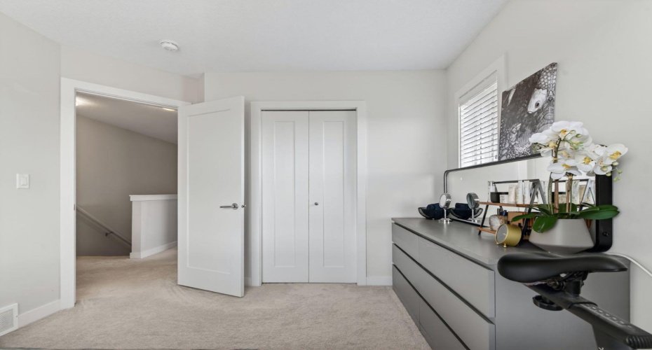 355 Nolancrest Heights, Calgary, Alberta T3R 0Z9, 3 Bedrooms Bedrooms, ,3 BathroomsBathrooms,Residential,For Sale,Nolancrest,A2285958