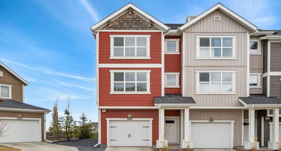 355 Nolancrest Heights, Calgary, Alberta T3R 0Z9, 3 Bedrooms Bedrooms, ,3 BathroomsBathrooms,Residential,For Sale,Nolancrest,A2285958