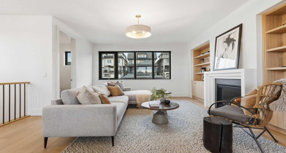 2009 28 Avenue, Calgary, Alberta T2T 1K4, 4 Bedrooms Bedrooms, ,5 BathroomsBathrooms,Residential,For Sale,28,A2285994