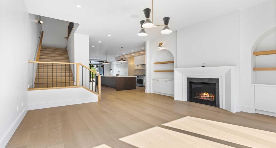 2011 28 Avenue, Calgary, Alberta T2T 1K4, 4 Bedrooms Bedrooms, ,5 BathroomsBathrooms,Residential,For Sale,28,A2286000