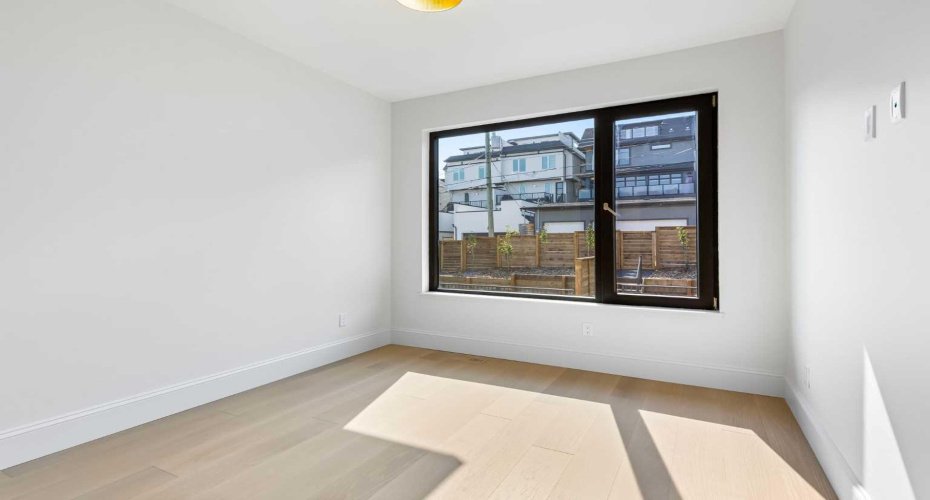 2011 28 Avenue, Calgary, Alberta T2T 1K4, 4 Bedrooms Bedrooms, ,5 BathroomsBathrooms,Residential,For Sale,28,A2286000