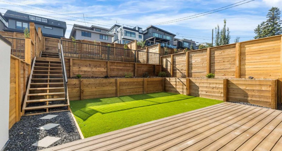 2011 28 Avenue, Calgary, Alberta T2T 1K4, 4 Bedrooms Bedrooms, ,5 BathroomsBathrooms,Residential,For Sale,28,A2286000